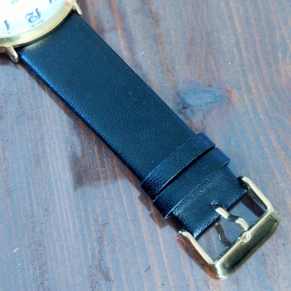 Timex Statement Watch - Picture 5 of 5